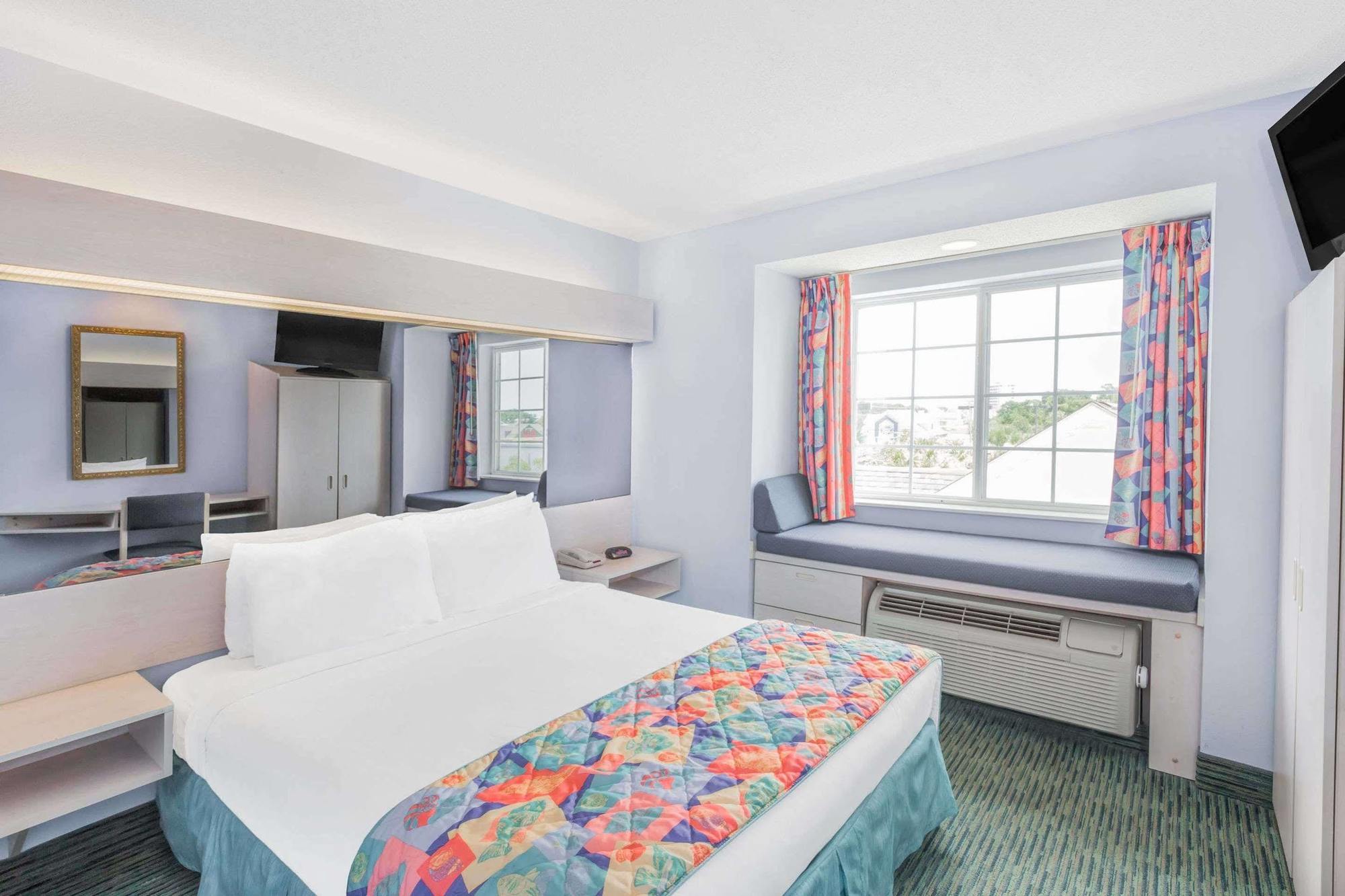 Microtel Inn & Suites By Wyndham Carolina Beach Exterior foto